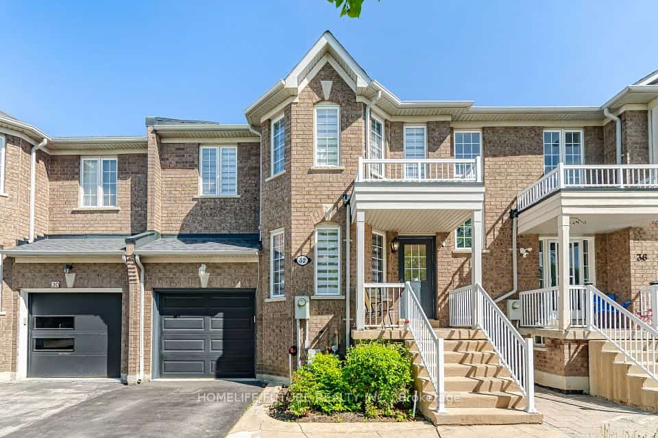 32 Laurelhurst Crescent, Vaughan, ON L4H 2M8