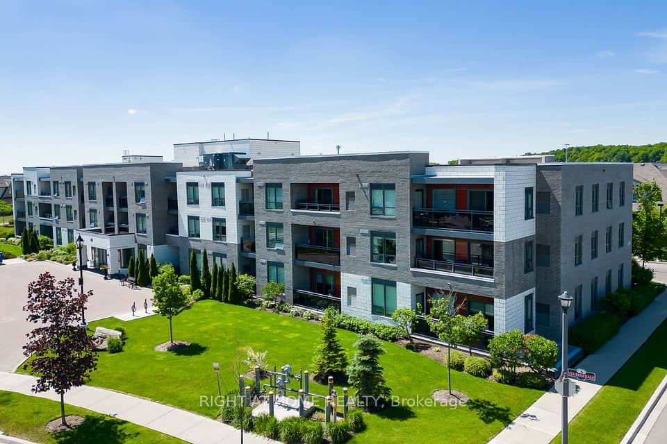 40 Via Rosedale, Brampton