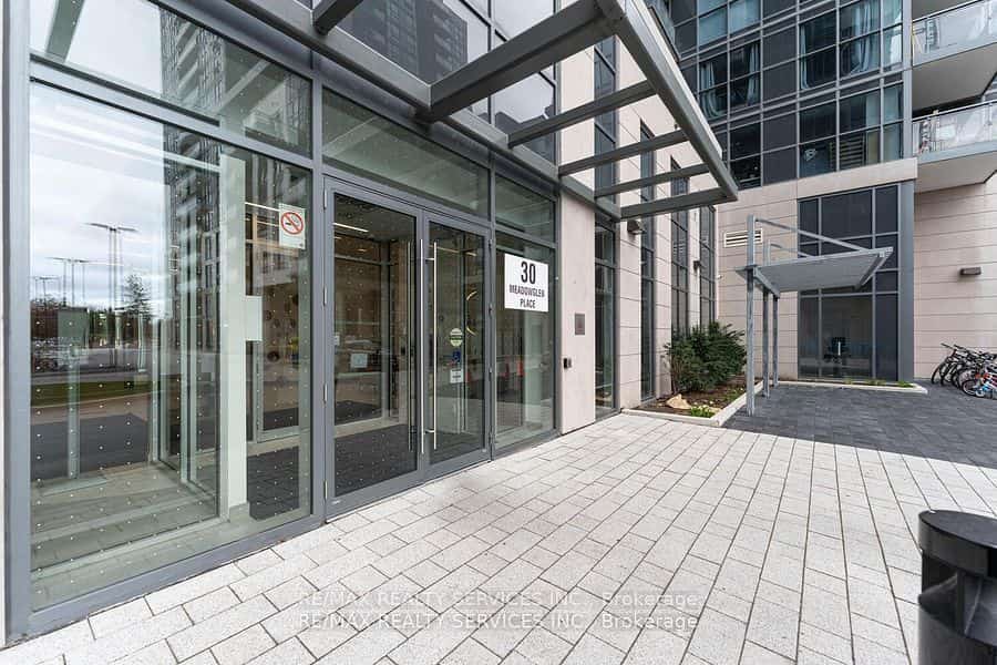 30 Meadowglen Place #2003, Toronto, ON M1G 0A6