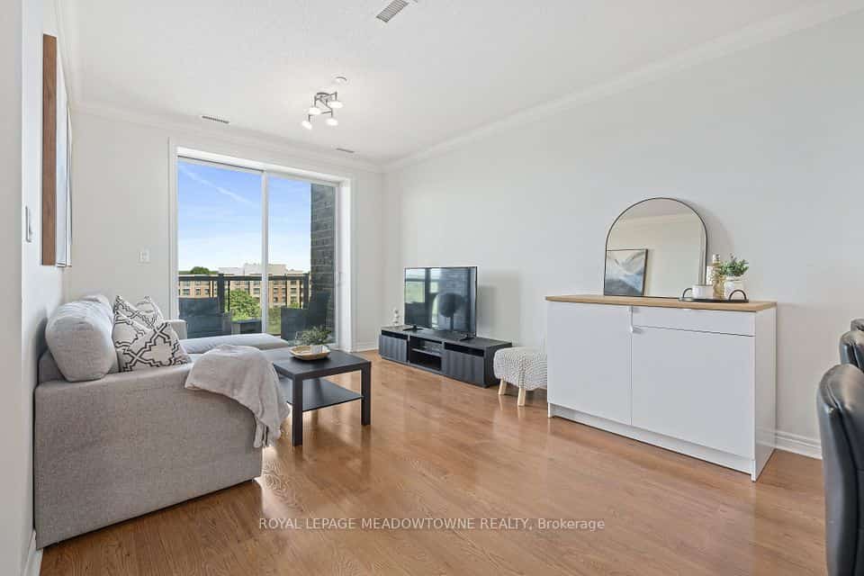 383 Main Street E #520, Milton, ON L9T 8K8