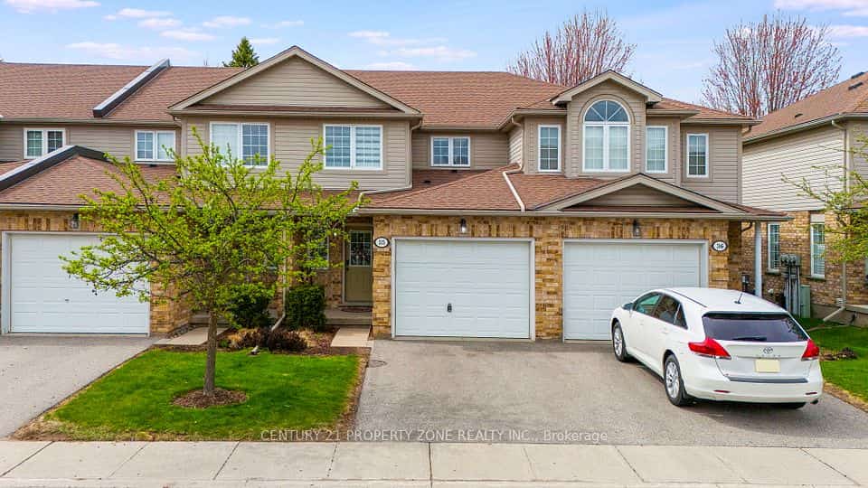 210 DAWN Avenue #35, Guelph, ON N1G 5L5