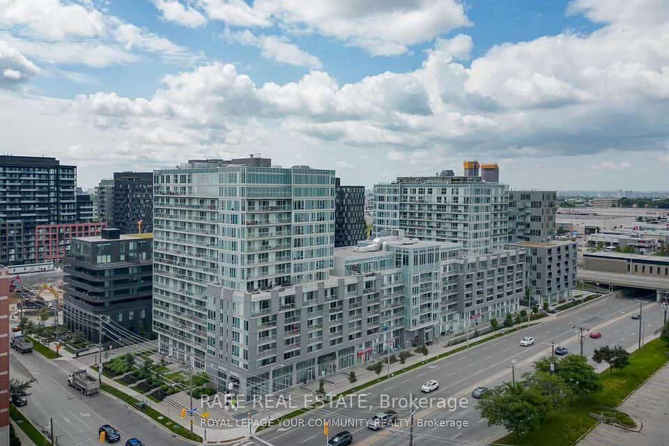 565 Wilson Avenue #320W, Toronto, ON M3H 0C6