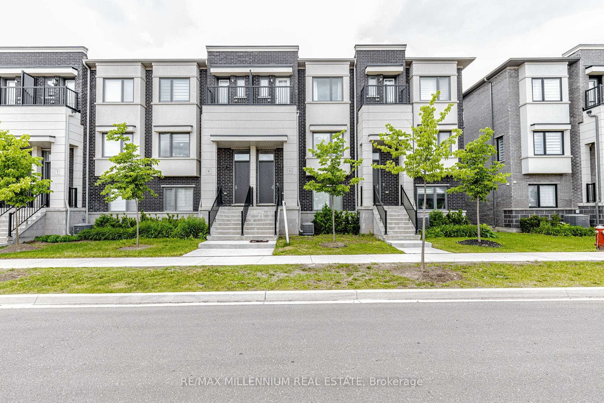 11 Lambert Lane, Caledon, ON L7E 4M5