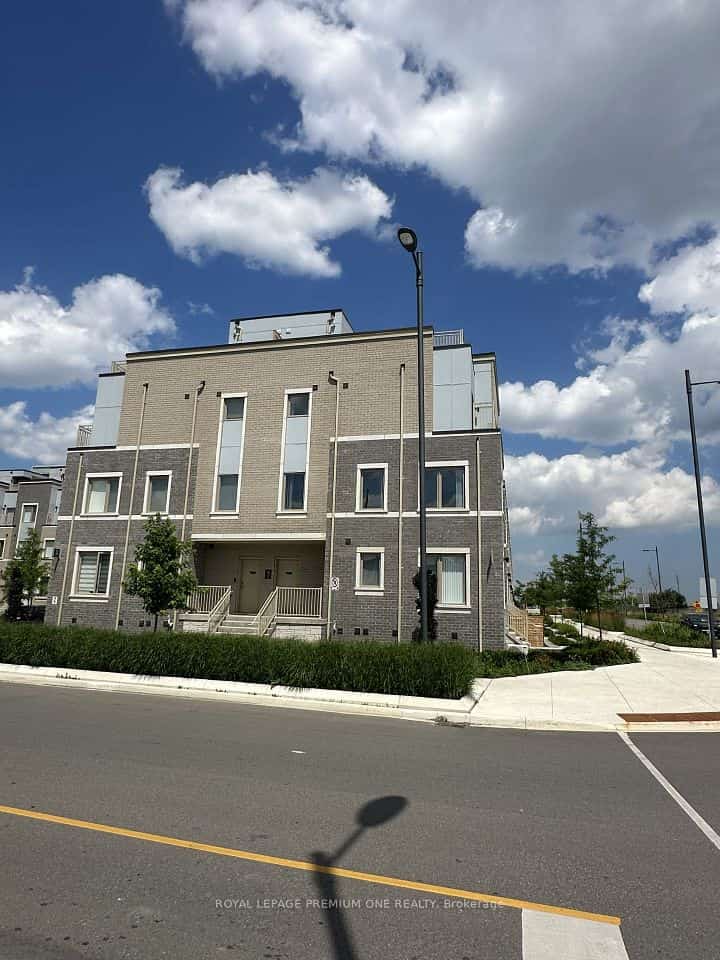 150 Honeycrisp Crescent #269, Vaughan, ON L4K 0N7