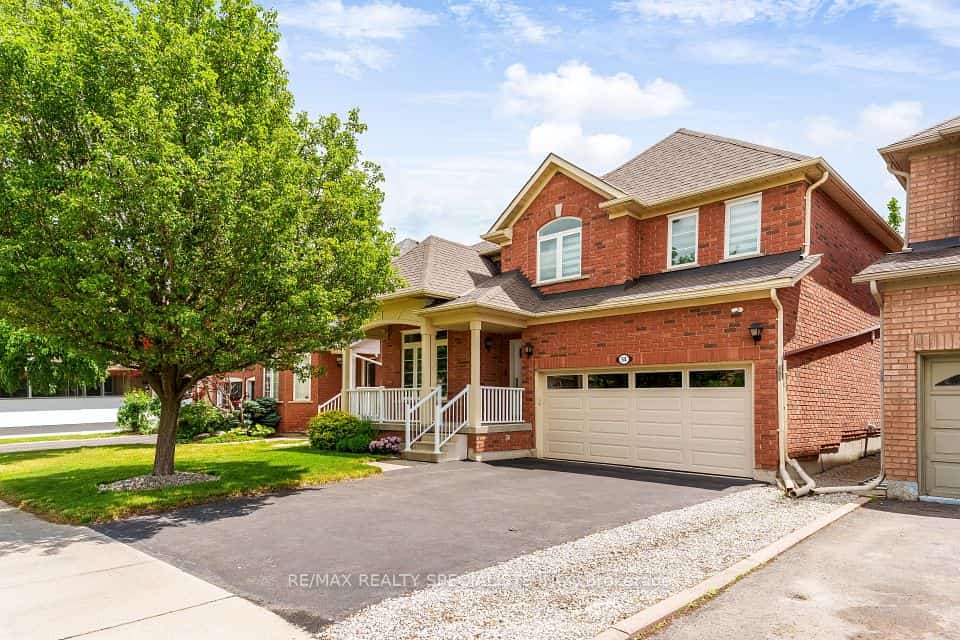 54 Red Plant Crescent, Brampton, ON L7A 1V8