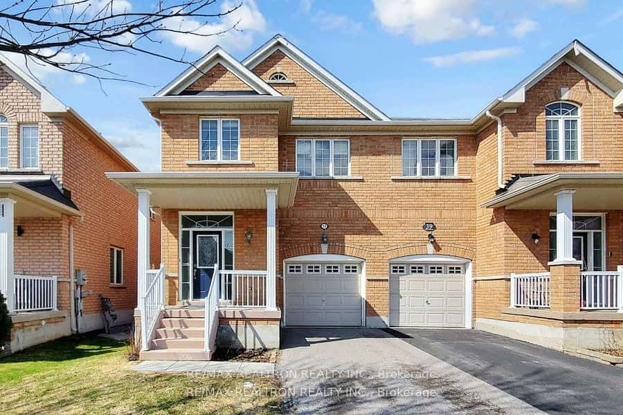 37 Jonas Millway, Whitchurch-Stouffville, ON L4A 0M4