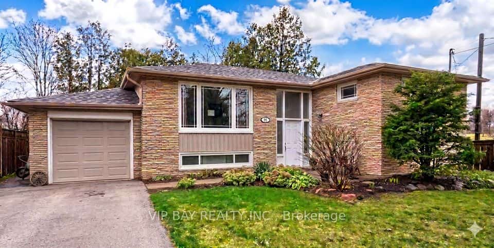 447 Loretta Crescent, Whitchurch-Stouffville, ON L4A 7G4