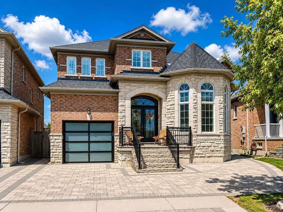 92 W Riverwalk Drive, Markham, ON L6B 0B9