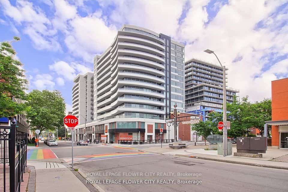 212 King William Street #1011, Hamilton, ON L8R 0A7