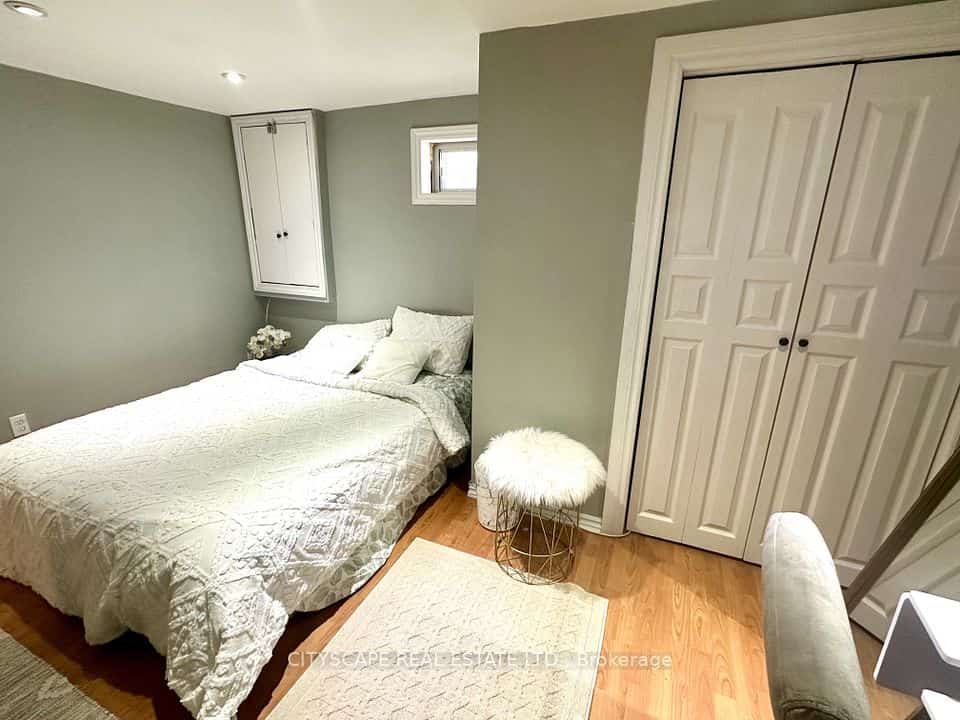116 Rexway Drive E, Halton Hills, ON L7G 1R6