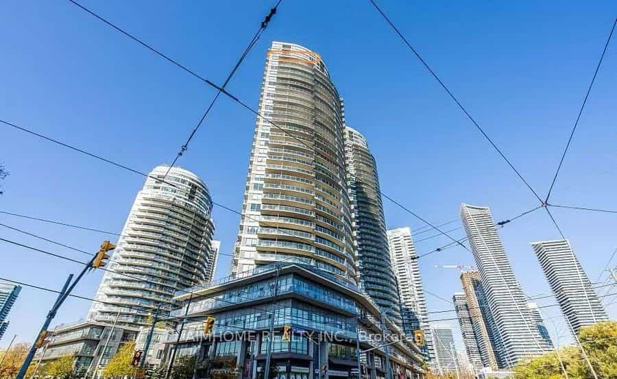 2240 Lakeshore Boulevard W #3202, Toronto, ON M8V 0B1