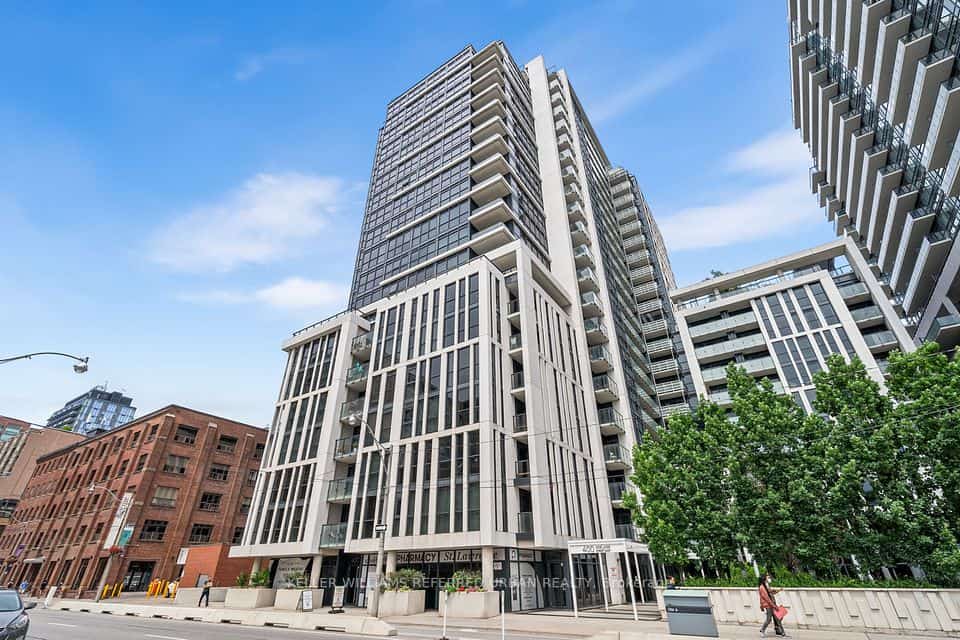 400 Adelaide Street E #1022, Toronto, ON M5A 4S3
