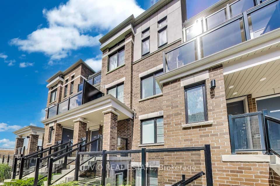 14 Lookout Drive, Clarington, ON L1C 7E9