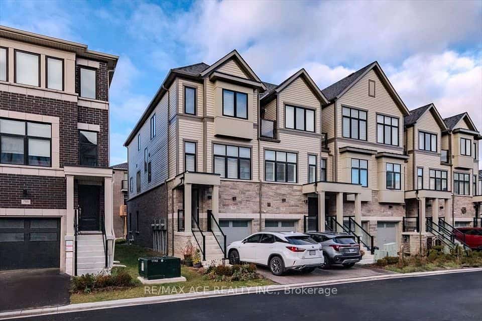 788 Eddystone Path, Oshawa, ON L1H 0B1