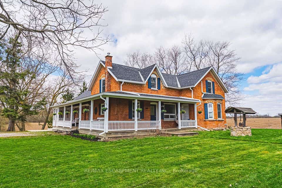 1292 Glancaster Road, Hamilton, ON L9G 3L1
