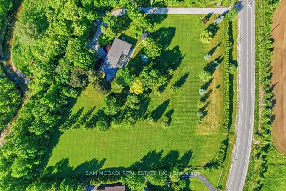 825 Lower Base Line W, Milton, ON L9E 0T3
