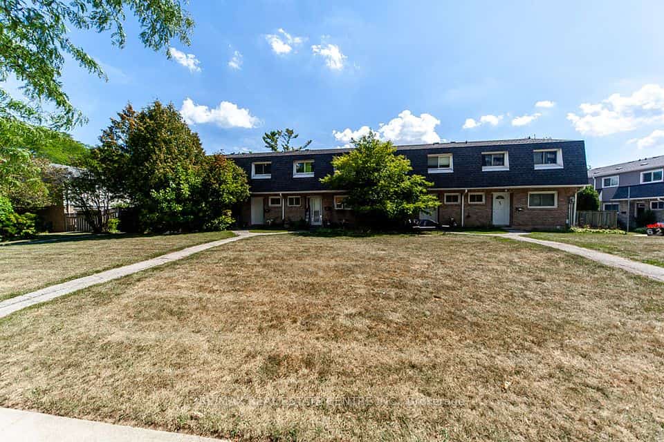 2050 Upper Middle Road #88, Burlington, ON L7P 3R9