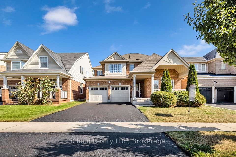 11 Bonavista Drive, Brampton, ON L6X 0N2