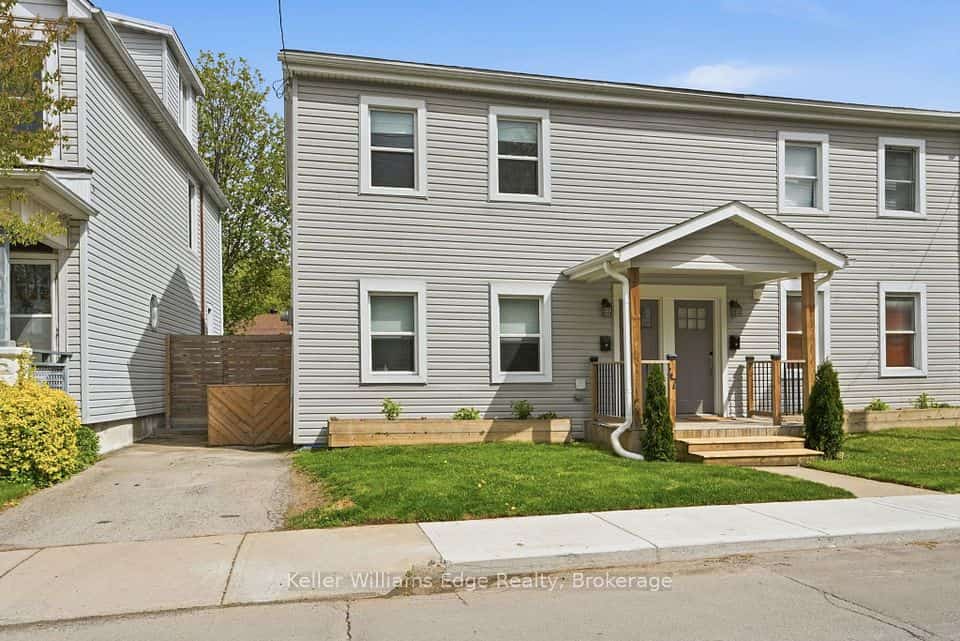 47 New Street, Hamilton, ON L8P 4J6