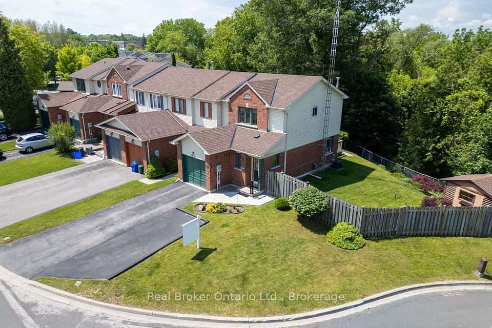 10 Climie Court, Clarington, ON L1C 4P5