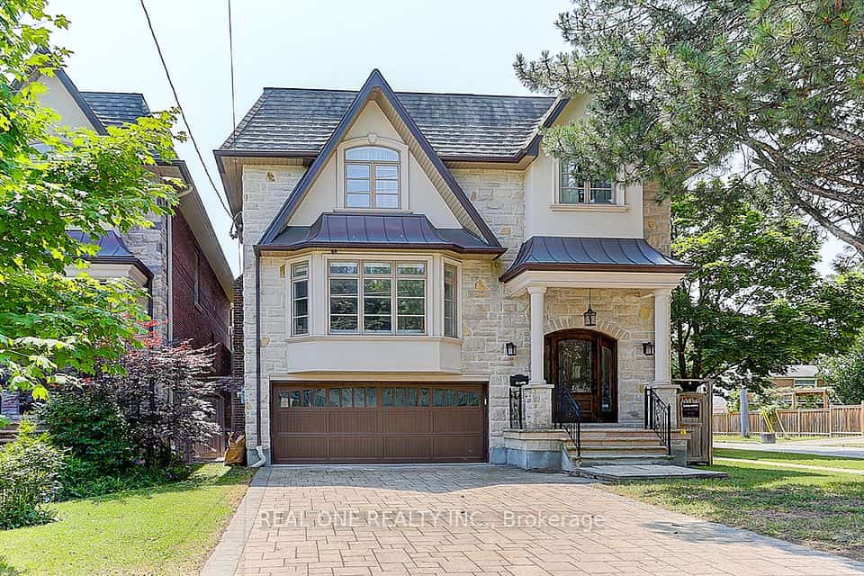 297 Churchill Avenue, Toronto, ON M2R 1E5