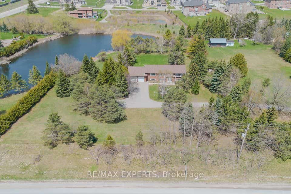 6068 Bloomington Road, Whitchurch-Stouffville, ON L4A 2W8