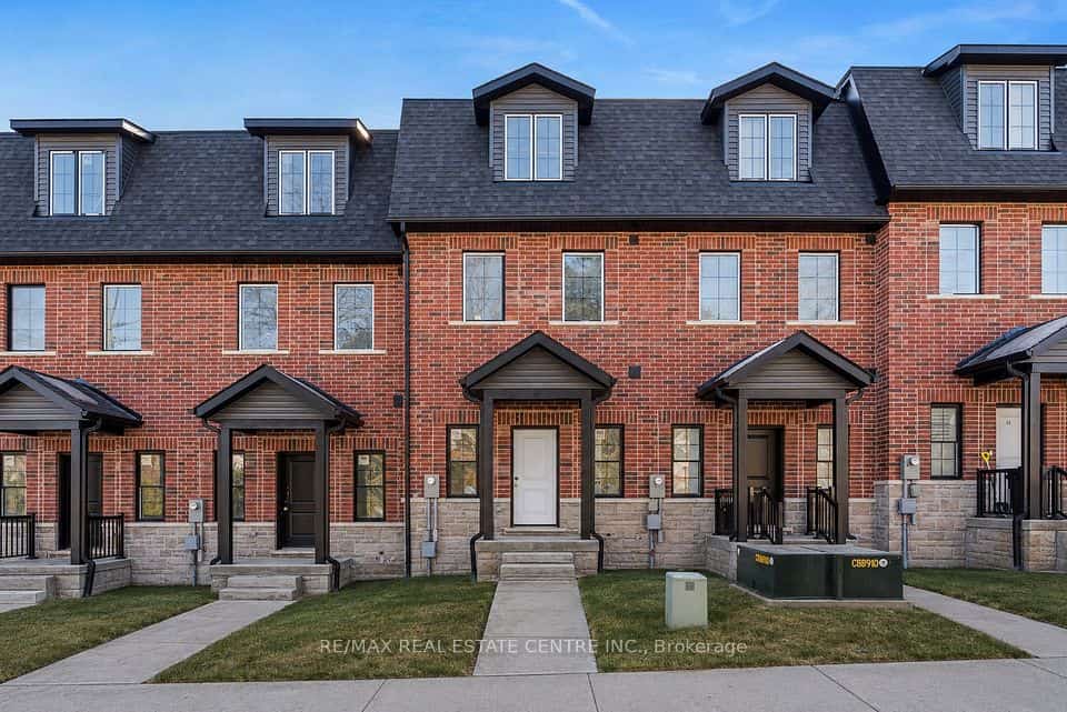 17 James Street, Halton Hills, ON L7G 2H2