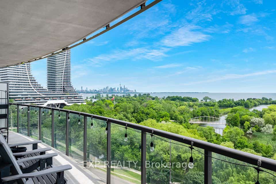 2230 Lake Shore Boulevard W #808, Toronto, ON M8V 0B2