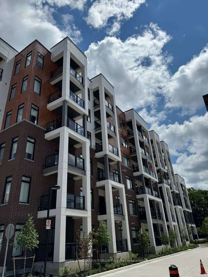 135 Canon Jackson Drive, Toronto