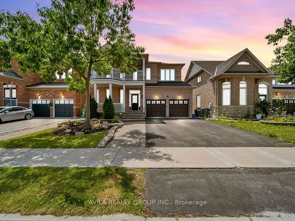 104 Southlake Boulevard, Brampton, ON L6V 4P2