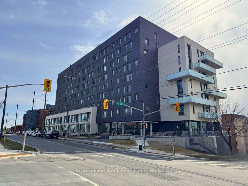 195 Hunter Street #902, Peterborough, ON K9H 1G9
