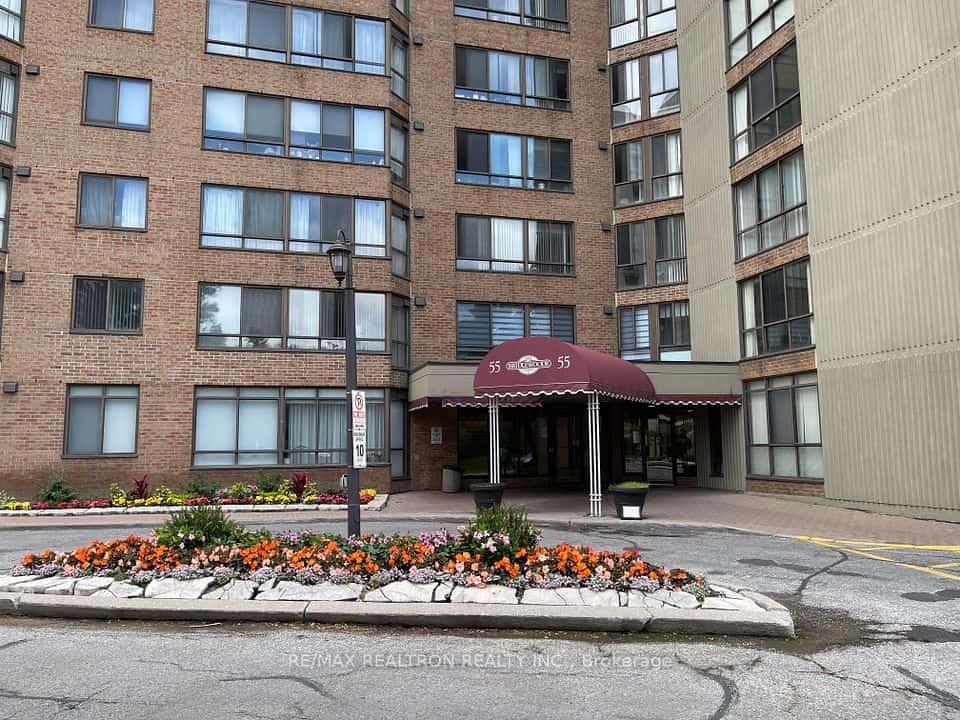 55 Bamburgh Circle #114, Toronto, ON M1W 3V4