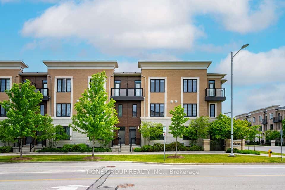 57 Village Parkway #38, Markham, ON L3R 4Z7