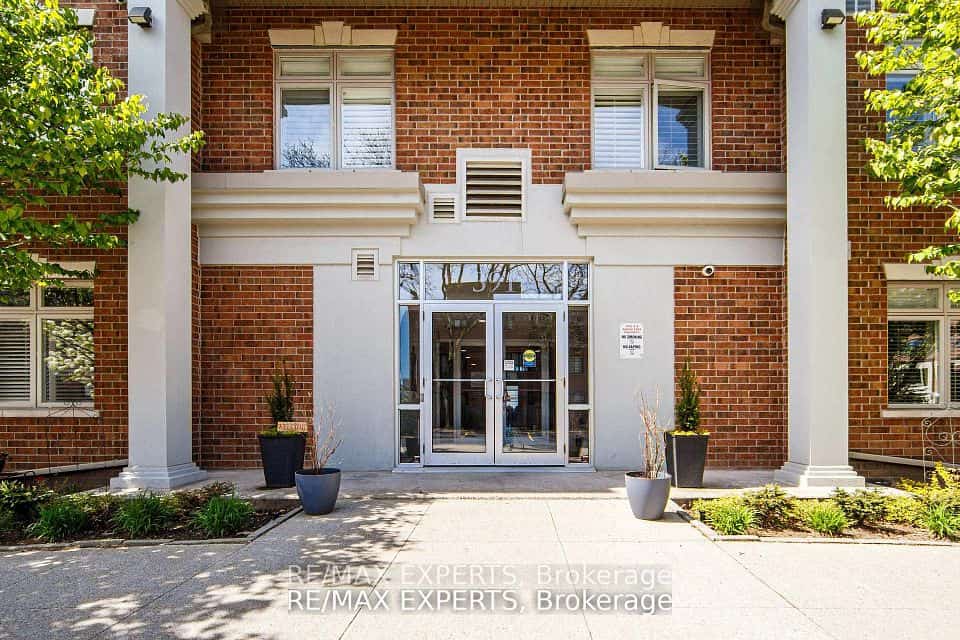 391 Plains Road E, Burlington
