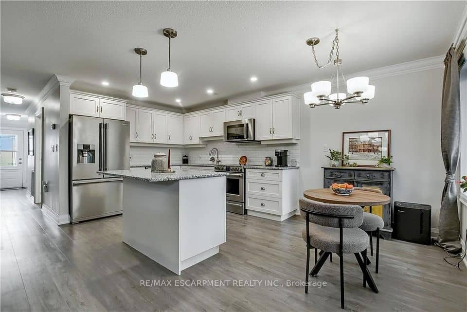 47 Bishop Reding Trail, Hamilton