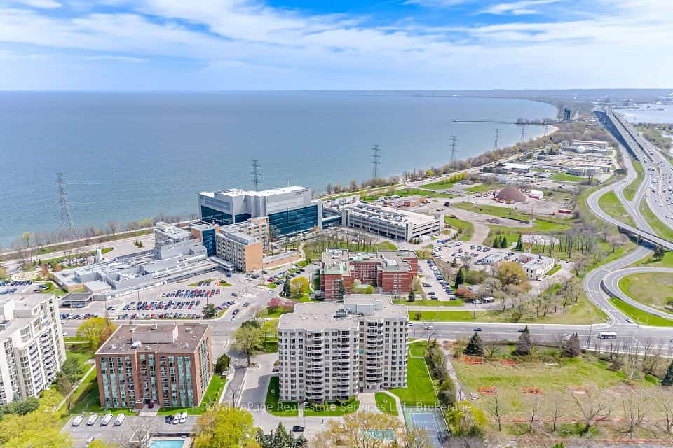 1201 North Shore Boulevard E #1001, Burlington, ON L7S 1Z5