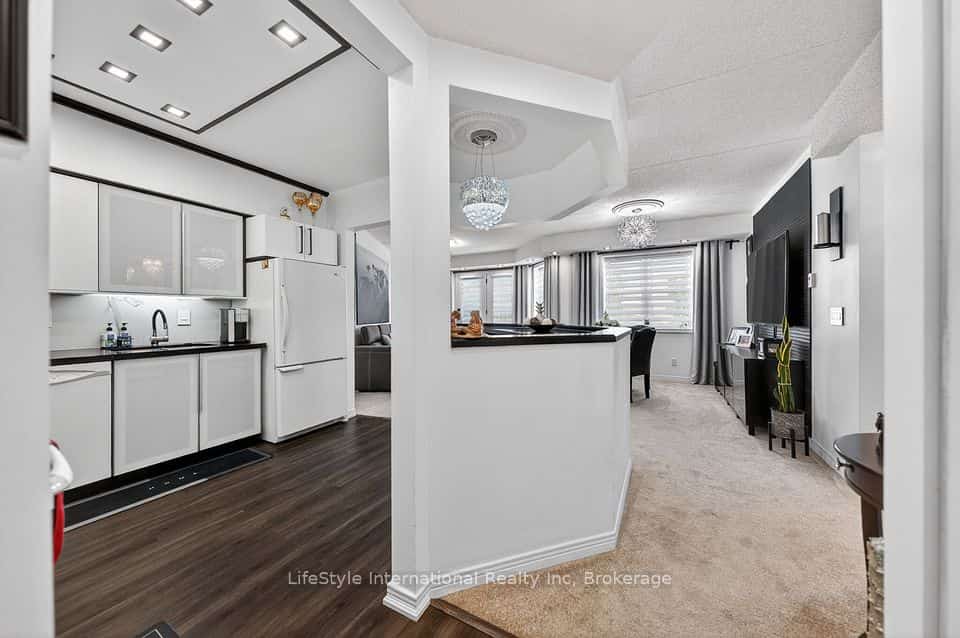 208 Silvercreek Parkway N, Guelph, Guelph