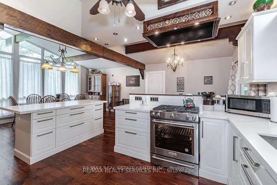 104 Kennedy Road, Caledon, ON L7C 2A7