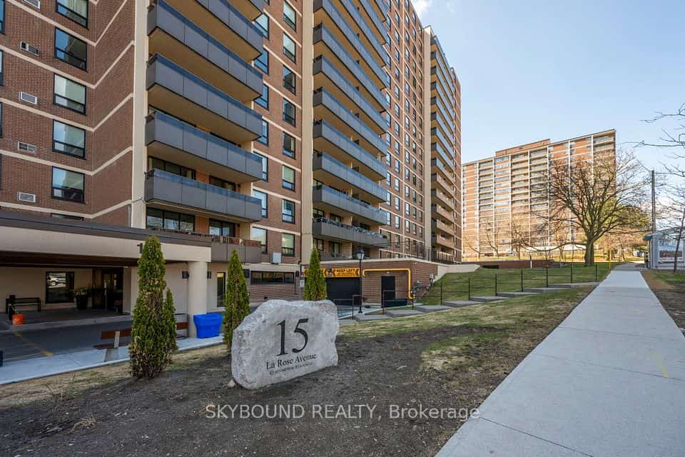 15 La Rose Avenue #1510, Toronto, ON M9P 1A7