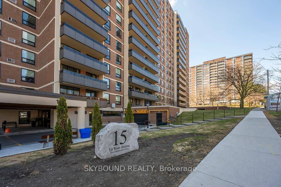 15 La Rose Avenue, Toronto