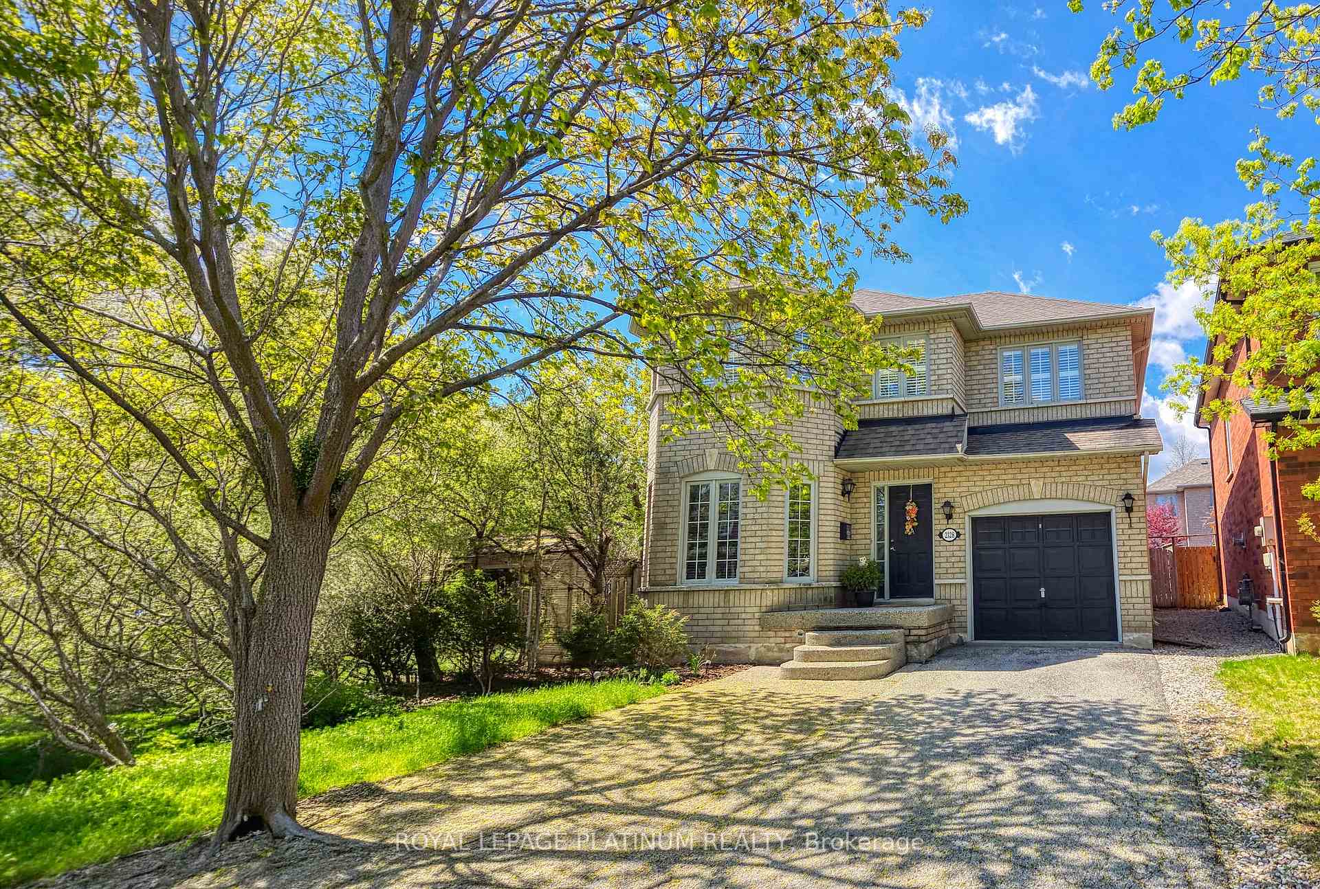 2128 STILLMEADOW Road, Oakville, ON L6M 3R1