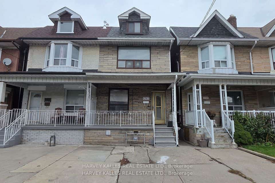 1767 Dufferin Street, Toronto, ON M6E 3N9