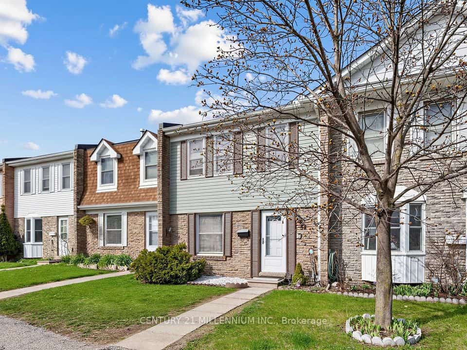 1020 Central Park Drive W #52, Brampton, ON L6S 3L6