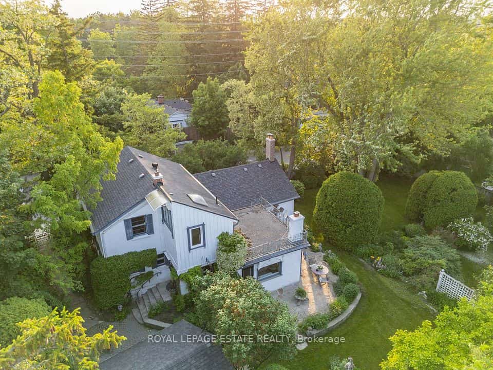 89 Main Street S, Markham, ON L3R 2E6