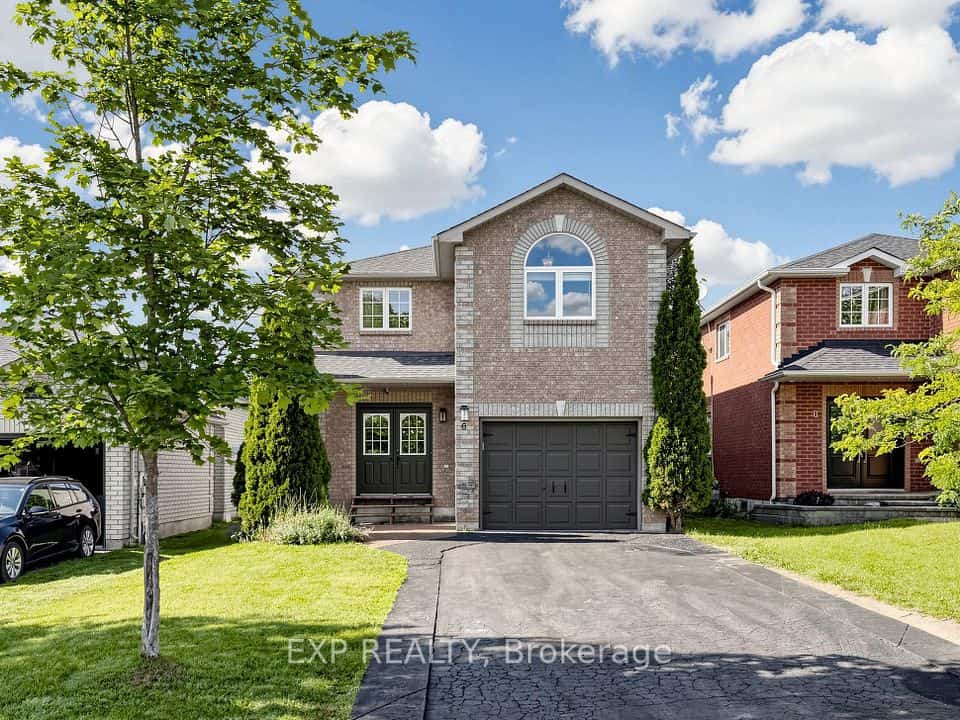 6 Booth Lane, Barrie, ON L4N 0S4