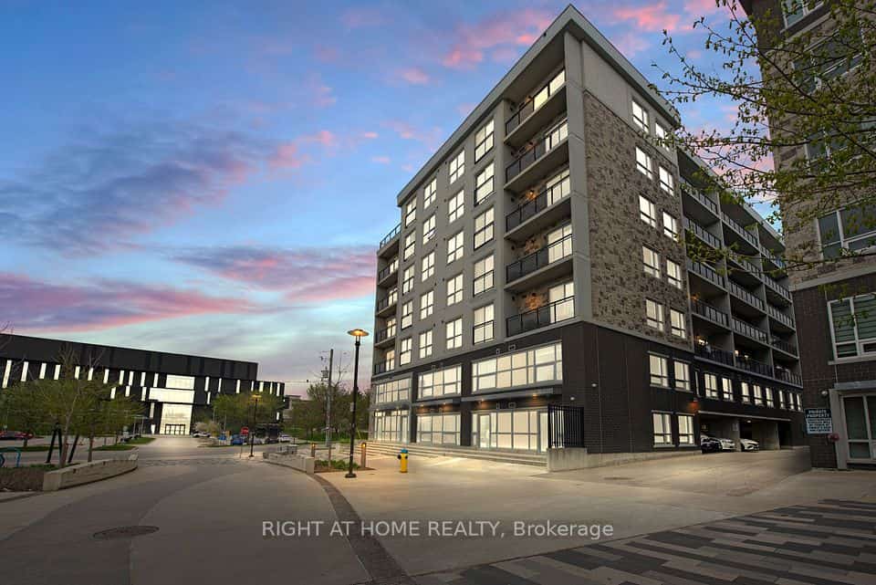 275 Larch Street #B415, Waterloo, ON N2L 3R2