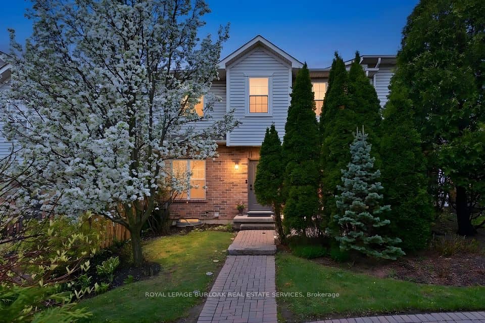1085 Harrogate Drive, Hamilton
