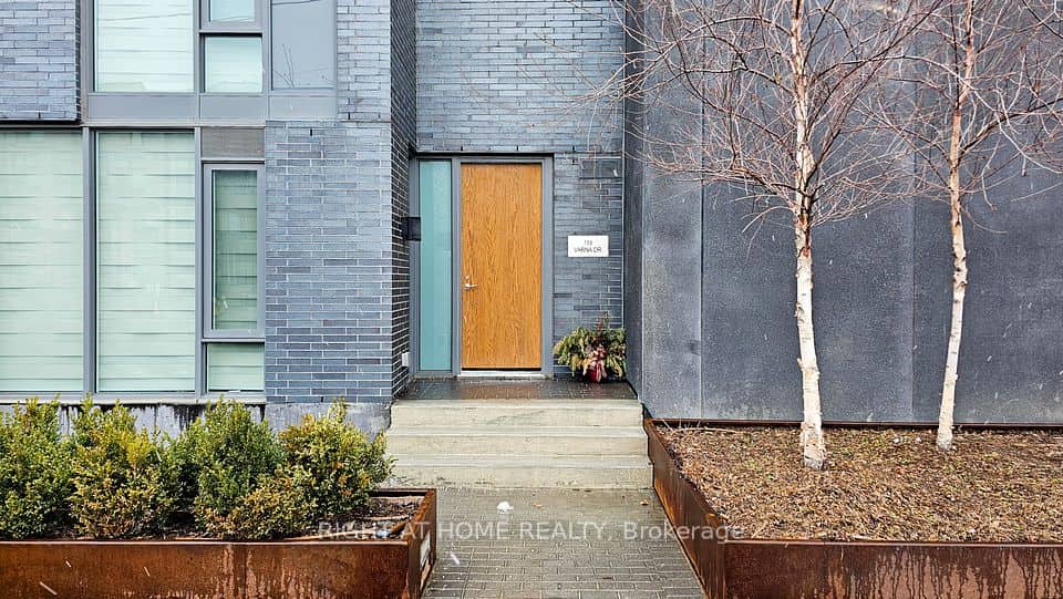 118 Varna Drive, Toronto