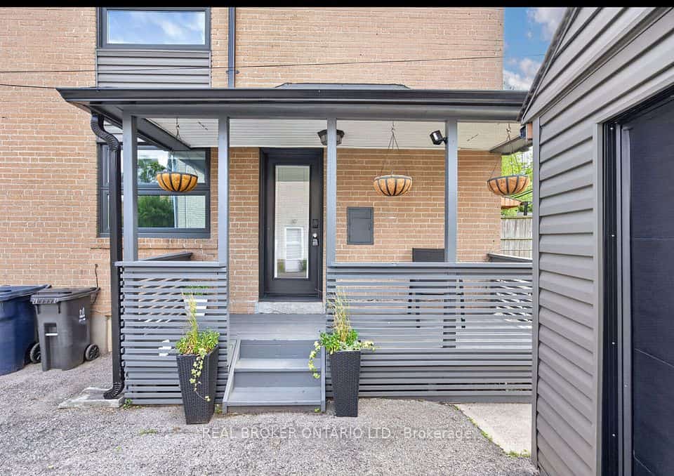 30 Willowmount Drive, Toronto, ON M1L 1Y1
