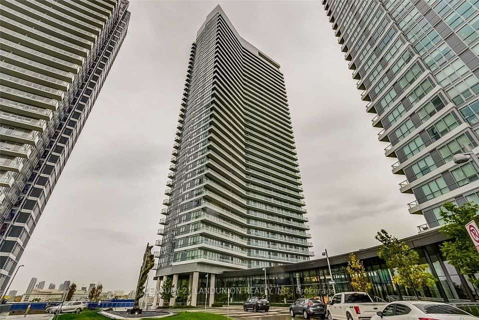 Omega on the Park, Toronto